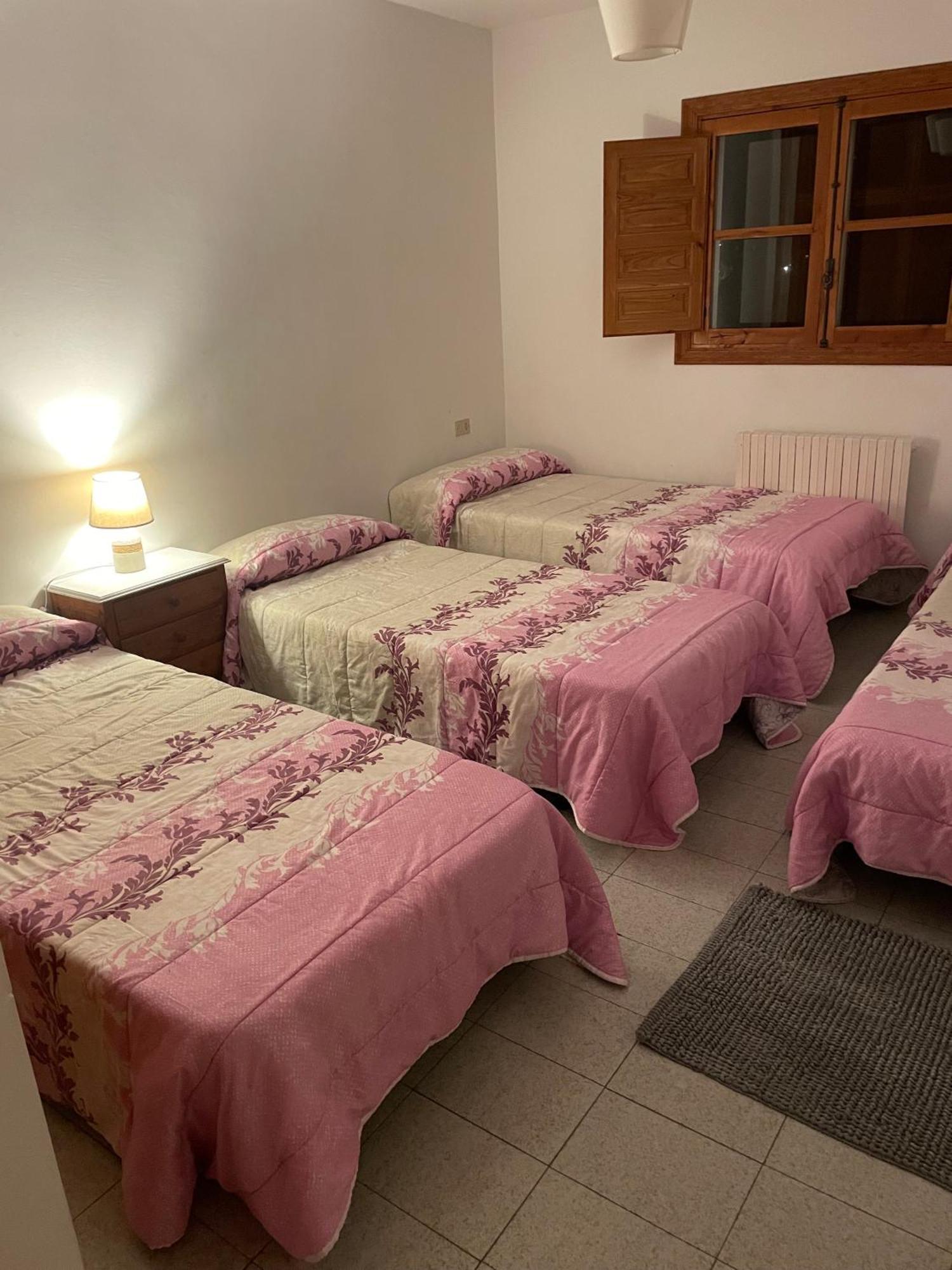 Villa En Playa Limens 坎加斯德穆拉索 外观 照片